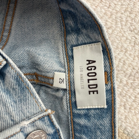 Agolde Distressed Denim Short - Riley Short - Picture 4 of 5